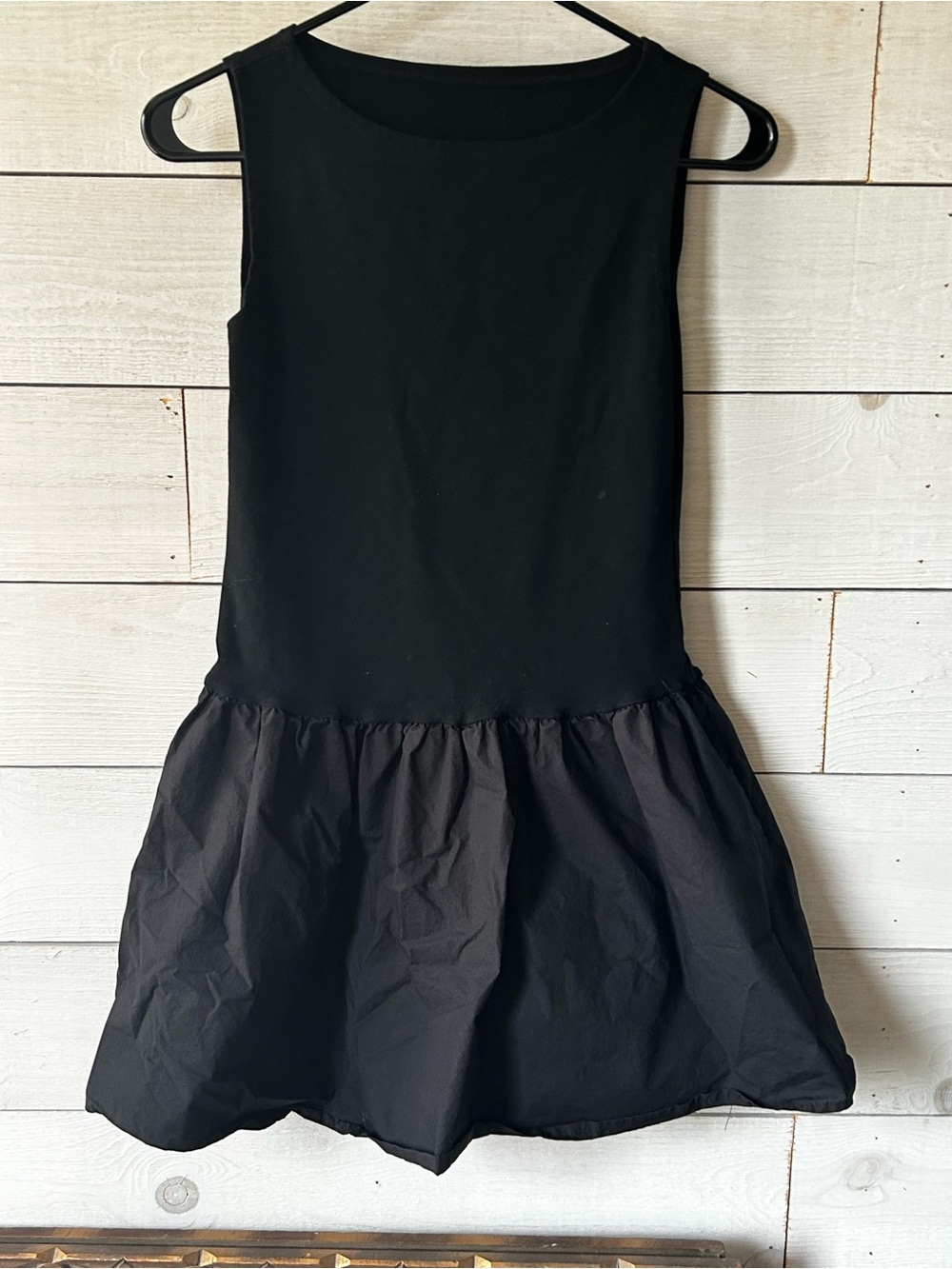 Source Unknown Black Sleeveless Drop-Waist Dress